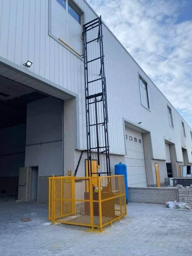 Hydraulic Industrial Goods Lift